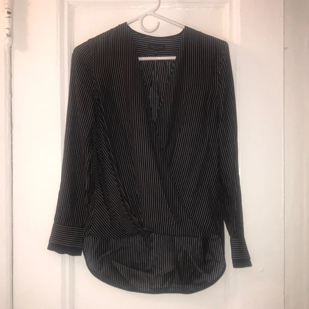 ⭐️ rag & bone - Victor Silk Wrap Blouse in Black w/ White Pinstripes - XXS/TTP - Picture 3 of 12